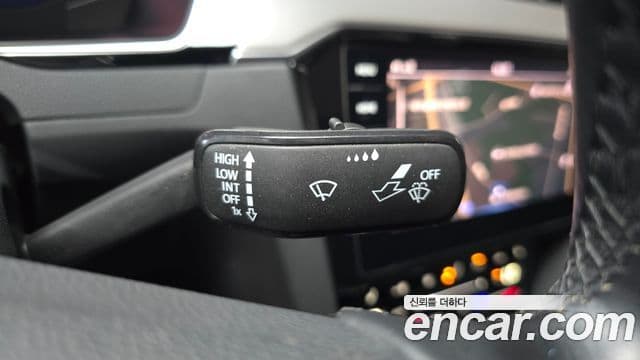 Volkswagen Passat GT 2021 — ფოტო 15/20
