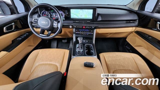 Kia Carnival 2023 — Фото 7/20