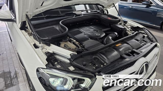 Mercedes-Benz GLE-Class 2020 — Şəkil 6/20