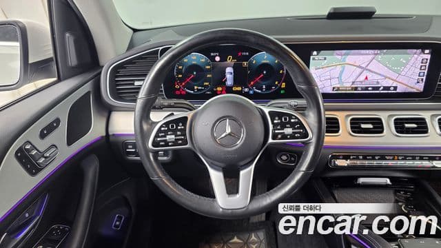 Mercedes-Benz GLE-Class 2020 — Şəkil 13/20