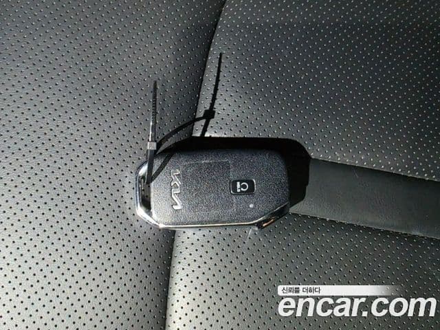 Kia K5 2023 — Şəkil 12/14