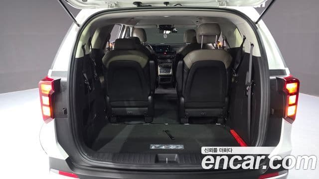 Kia Carnival 2024 — ფოტო 17/20