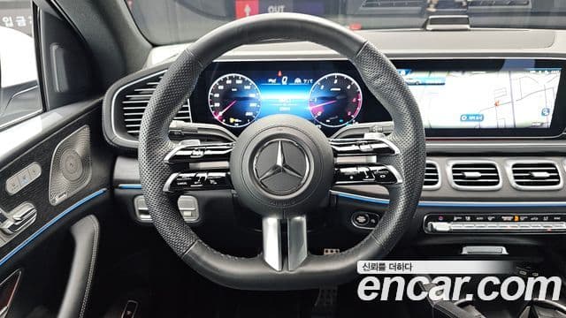 Mercedes-Benz GLE-Class 2024 — Фото 13/20