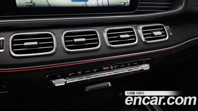 Mercedes-Benz GLE-Class 2024 — Фото 20/20