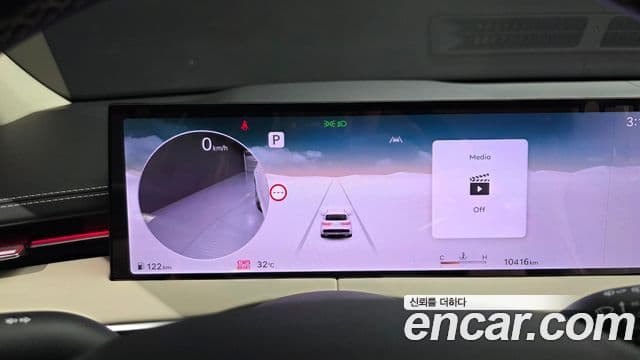 Genesis GV70 2024 — ფოტო 8/20