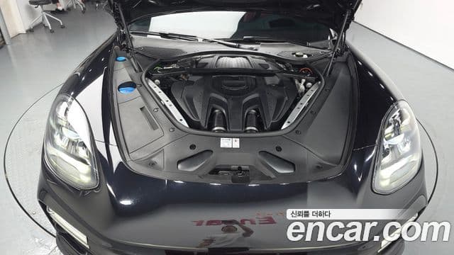 Porsche Panamera 2022 — Şəkil 6/20