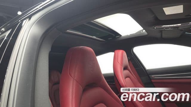 Porsche Panamera 2022 — Şəkil 17/20