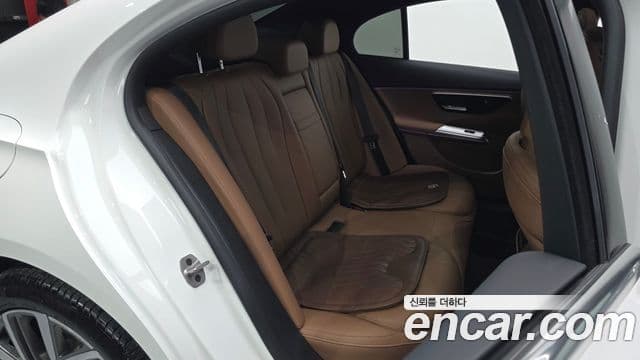 Mercedes-Benz E-Class 2024 — Şəkil 11/20