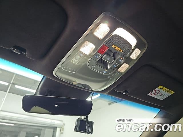 Genesis GV80 2022 — фото 17 из 19