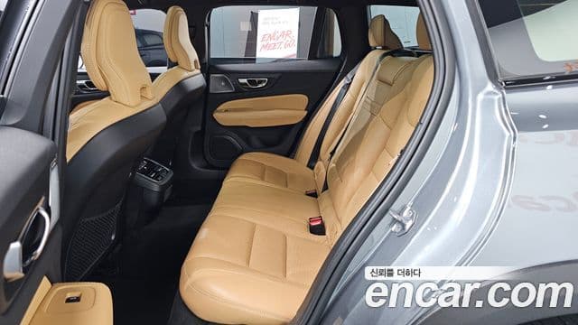 Volvo V60 Cross Country 2019 — ფოტო 12/20