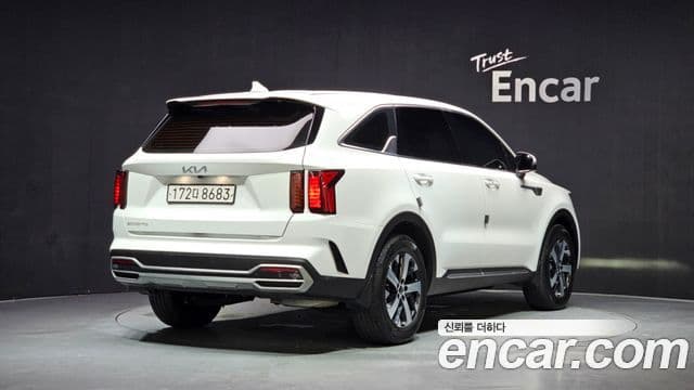 Kia Sorento 2022 — ფოტო 2/20