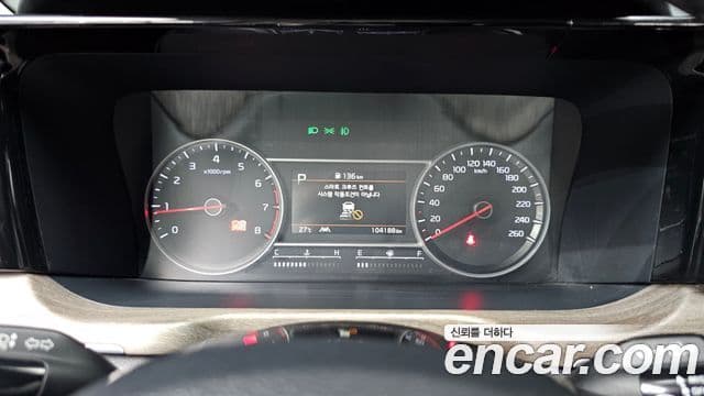 Kia Sorento 2022 — ფოტო 8/20