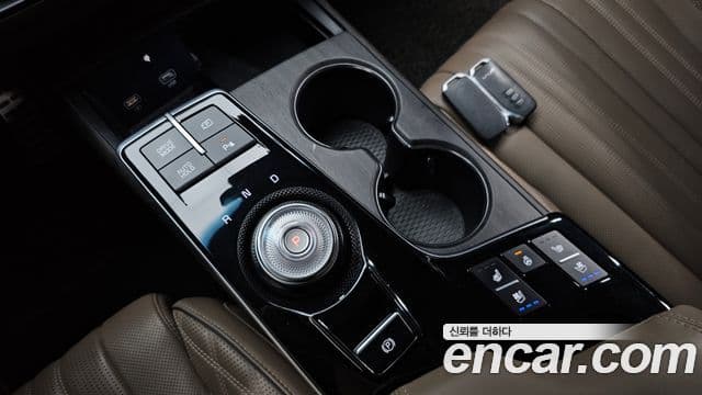 Kia K8 2021 — ფოტო 9/20
