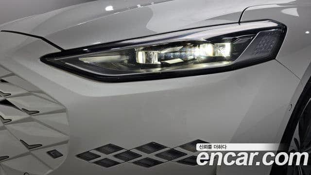 Kia K8 2021 — Photo 12/38