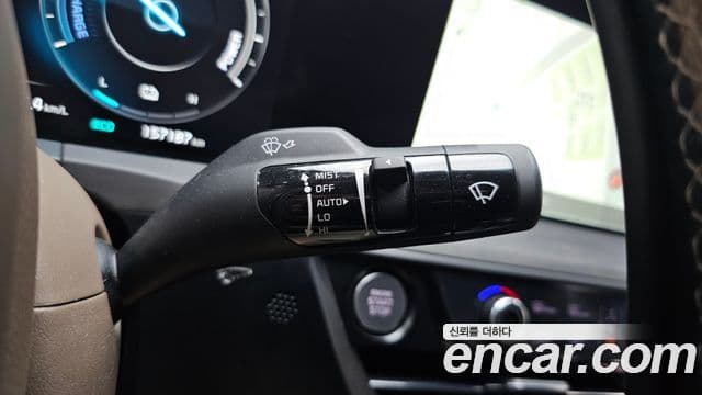 Kia K8 2021 — Photo 6/38