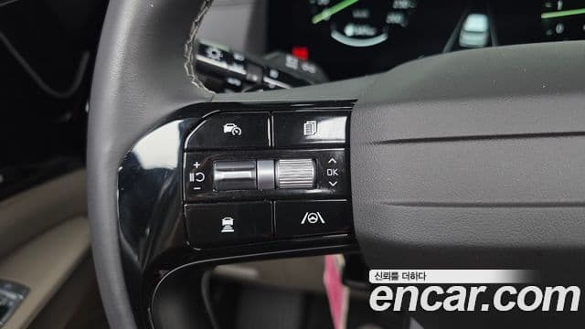 Kia Carnival 2025 — Фото 17/20