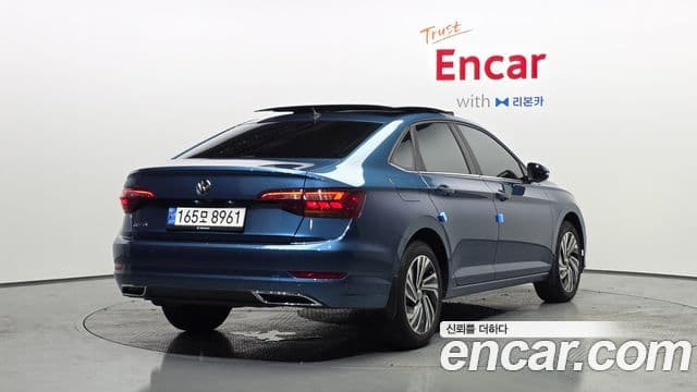 Volkswagen Jetta 2020 — фото 2 из 20