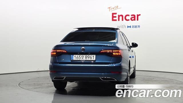 Volkswagen Jetta 2020 — фото 4 из 20