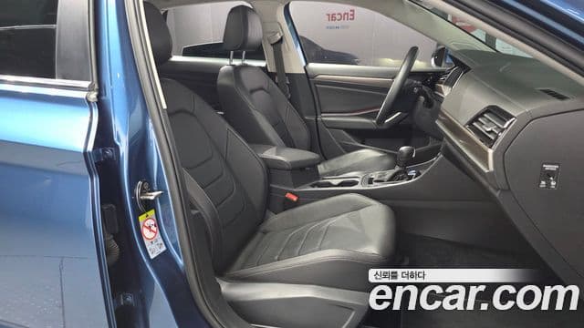 Volkswagen Jetta 2020 — фото 12 из 20