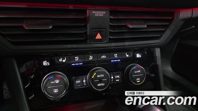 Volkswagen Jetta 2020 — ფოტო 18/20