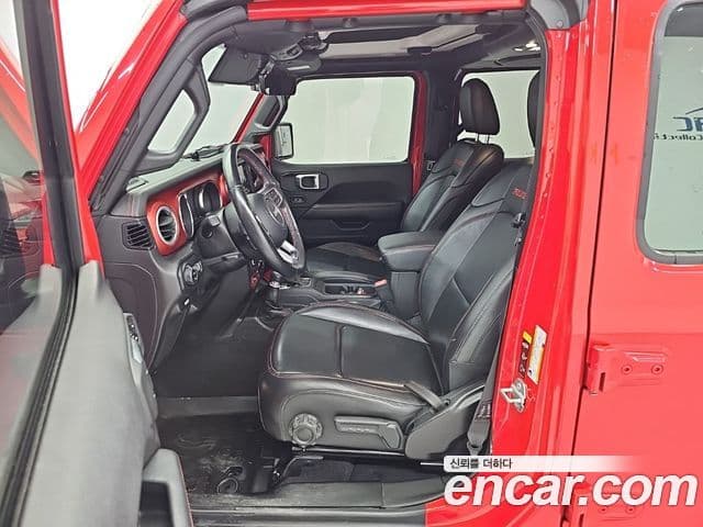 Jeep Gladiator 2021 — Şəkil 10/18