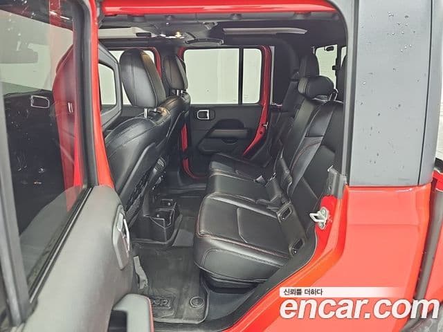 Jeep Gladiator 2021 — фото 11 из 18