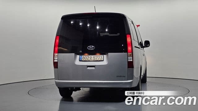 Hyundai Staria 2021 — Фото 4/20