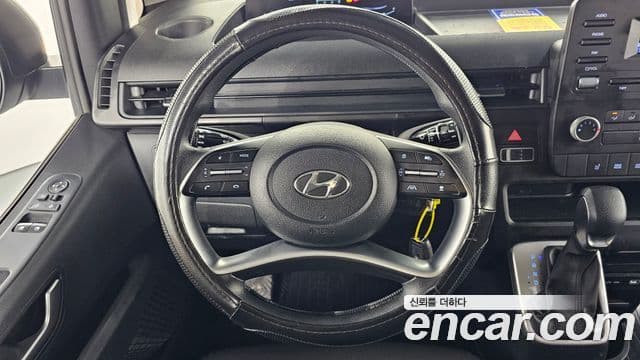 Hyundai Staria 2021 — Фото 13/20