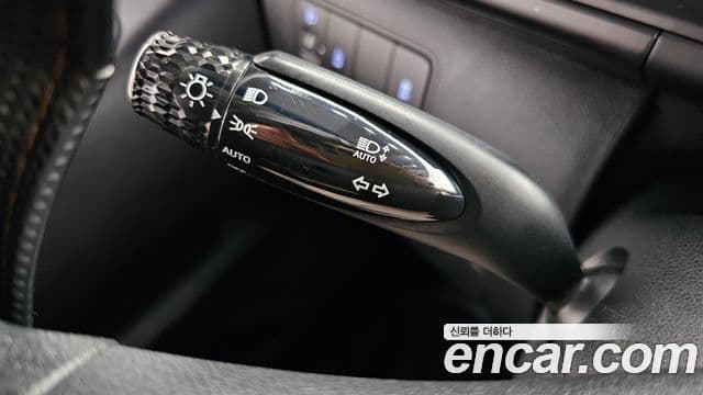 Hyundai Staria 2021 — Şəkil 10/32