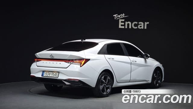 Hyundai Avante 2020 — ფოტო 2/20