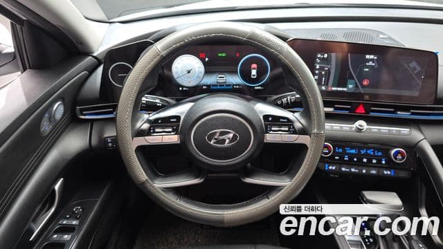 Hyundai Avante 2020 — ფოტო 13/20