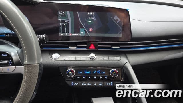 Hyundai Avante 2020 — ფოტო 19/20