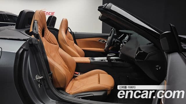 BMW Z4 2025 — Şəkil 10/20