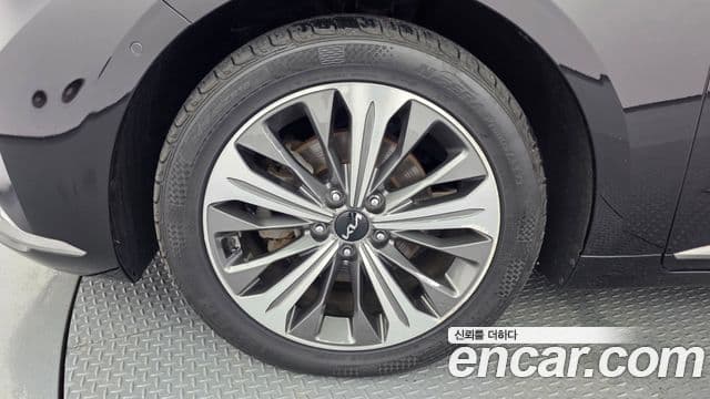 Kia K8 2022 — Şəkil 4/20