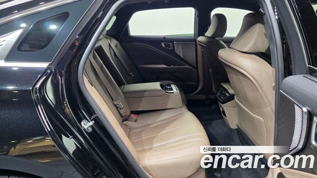 Kia K8 2022 — Şəkil 12/20