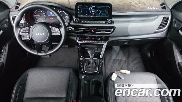 Kia Seltos 2022 — ფოტო 7/20