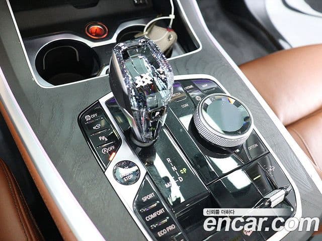 BMW X7 2019 — ფოტო 7/20