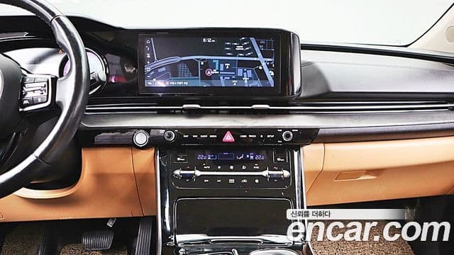Kia Carnival 2021 — Фото 15/20