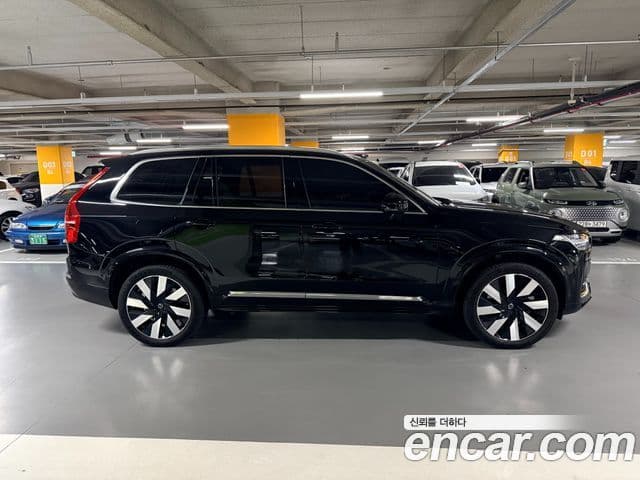 Volvo XC90 2024 — Photo 11/20