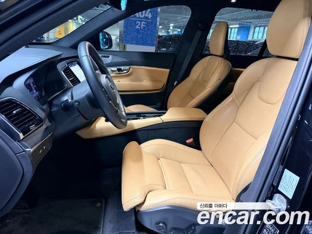 Volvo XC90 2024 — Photo 17/20