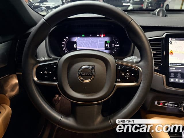 Volvo XC90 2024 — Photo 15/20