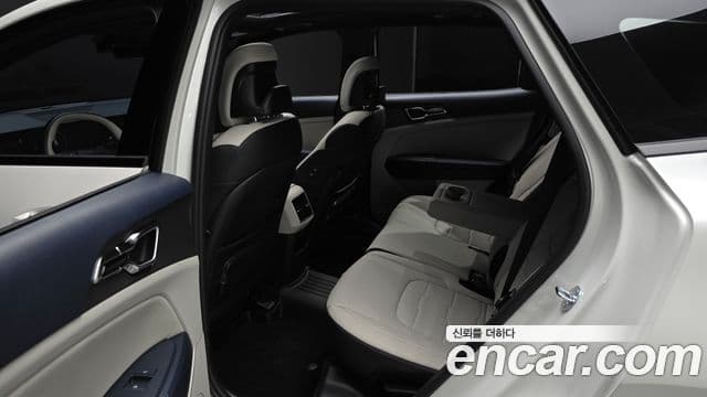 Kia Sportage 2025 — фото 12 из 20