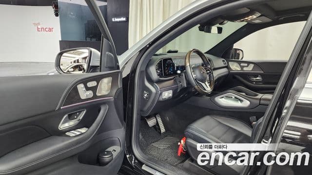 Mercedes-Benz GLS-Class 2021 — фото 7 из 20