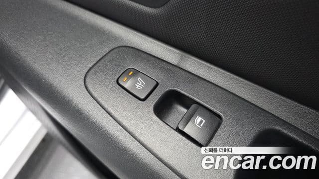 Hyundai Avante 2023 — Фото 19/20