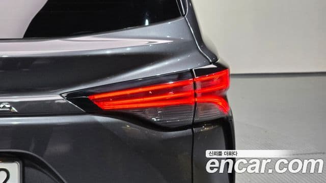 Toyota Sienna 2025 — Photo 25/35