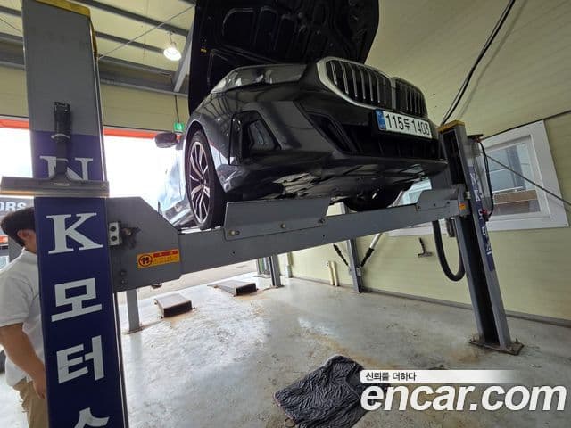 BMW 5 Series 2025 — ფოტო 3/3