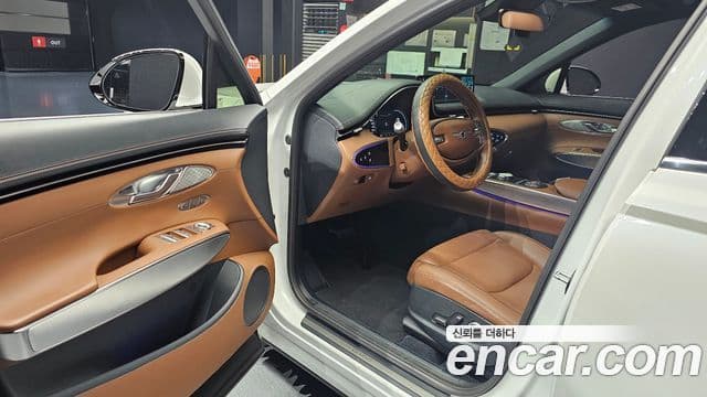Genesis GV70 2021 — Şəkil 9/20