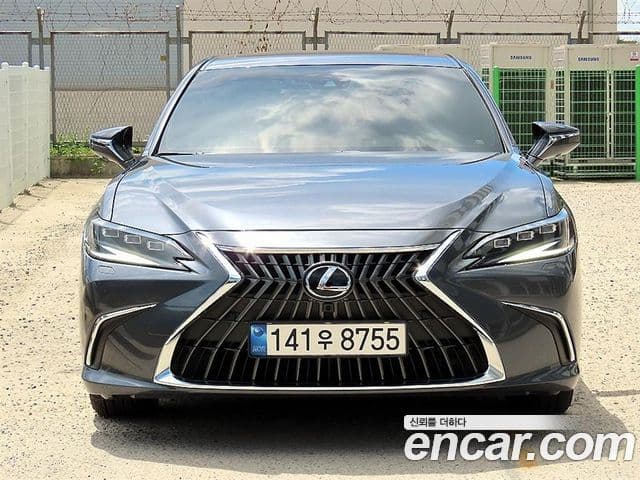 Lexus ES300h 2024 — ფოტო 1/20
