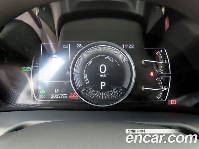 Lexus ES300h 2024 — ფოტო 7/20