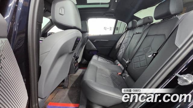BMW 5 Series 2025 — Photo 16/20